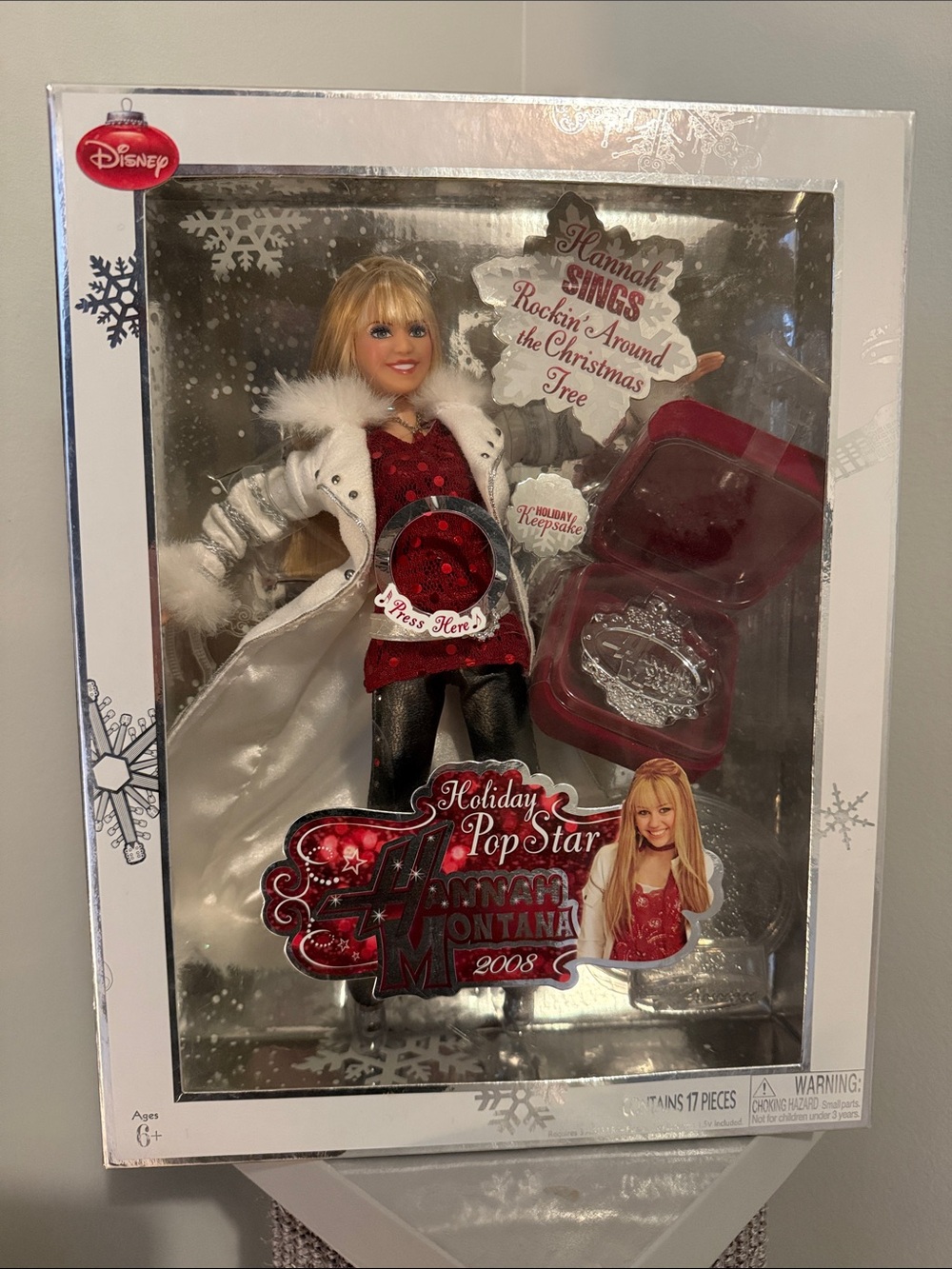Holiday Pop Star Hannah Montana 2008